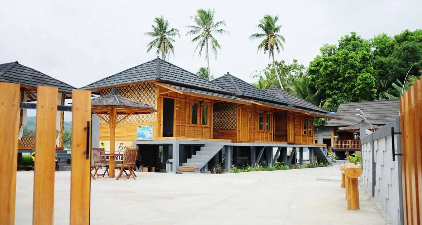 Sinar Matahari Resort Sawarna